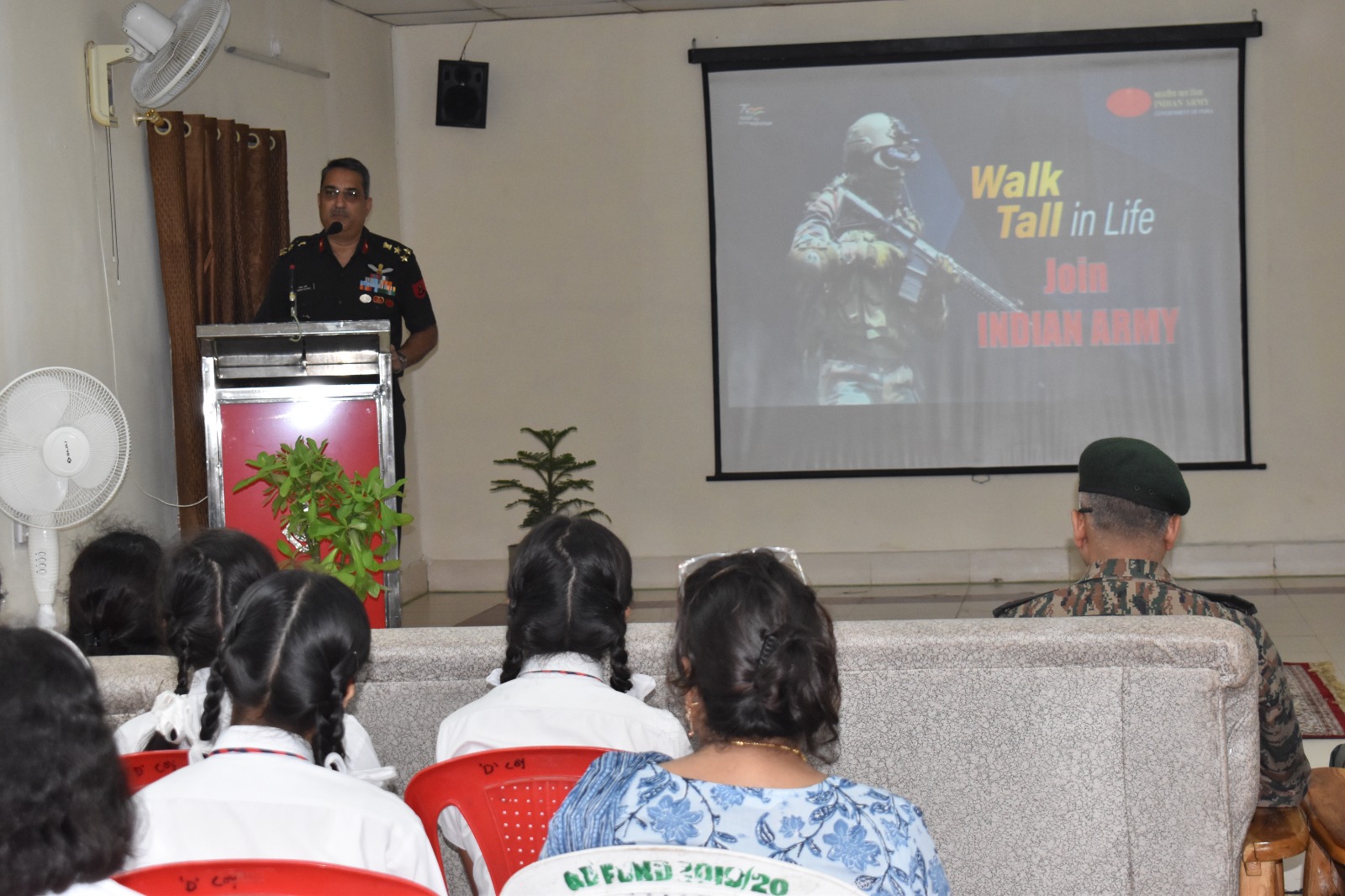 Join Indian Army: Motivation Lecture by Commadant JAK RRC